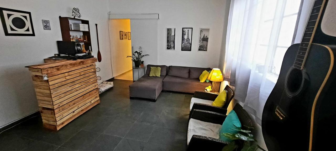 Quintal Da Bella Hostel Santos  Buitenkant foto